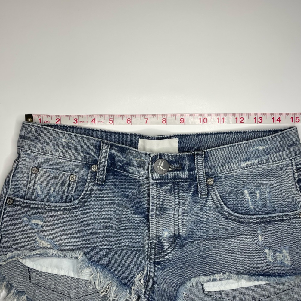 One teaspoon Revolve Rocky Bonitas Low Waist Cotton Raw Hem Denim Jean Shorts 26 - Picture 7 of 9